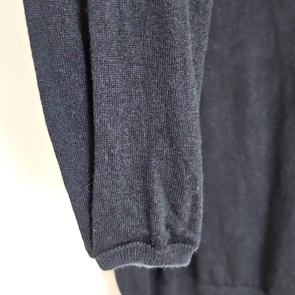 Banana Republic Women's Black Silk Cashmere Blend Black Crew Neck Sweater Size S - Picture 4 of 7
